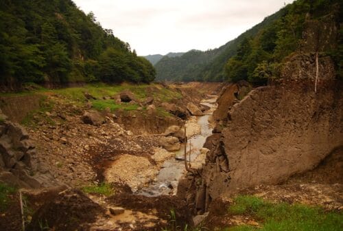 宇連ダム 2013年9月渇水時