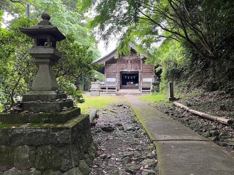 石巻神社奥宮参道