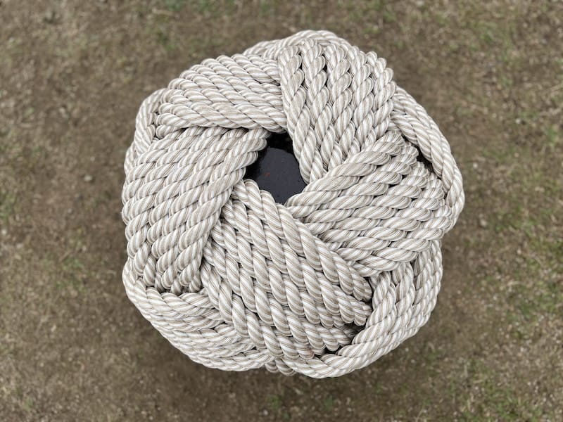 ヤシノミの冒険-蒲郡ベンチアート006 – 西浦町