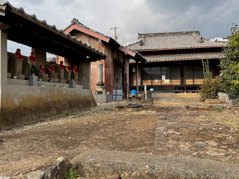 五井城跡と言われる真清寺