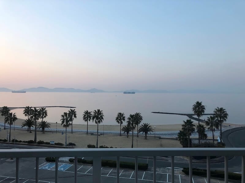 朝焼けの西浦パームビーチ