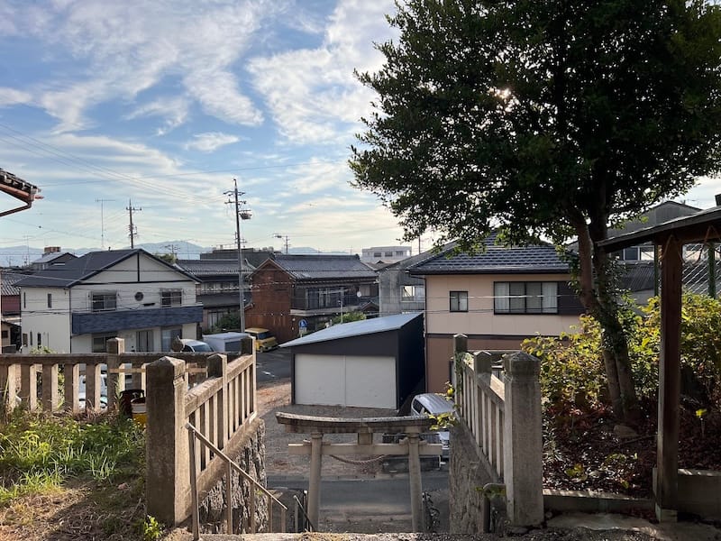 秋葉社（形原町東上野）　境内から