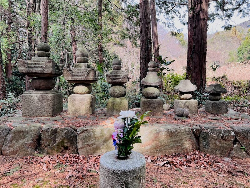 五井松平家墓所