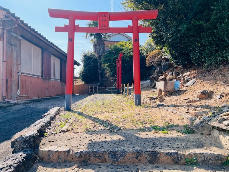 太子堂稲荷社鳥居