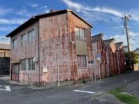 のこぎり屋根　形原町東御屋敷