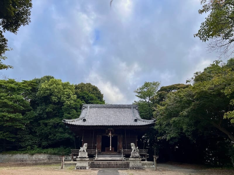 形原羽栗・素盞嗚神社の社叢 – 蒲郡の名木50選 40