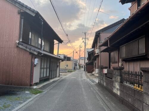 三谷同朋教会 – 朋友、人には人が必要です