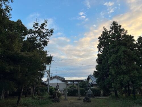 神明社（神ノ郷）- 謎の銘文「美阿軻斯」