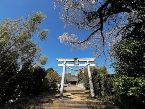 月読神社 – 真清田神社とともに