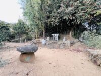 赤彦神社御陵　境内