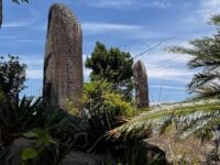 西浦港・稲生港 浚渫記念碑　港改築記念碑