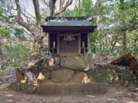 田の神神社　正面