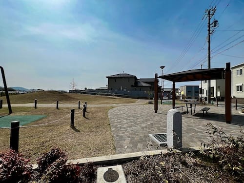 新井形公園　園内