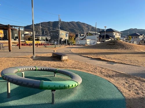 新井形公園　スーパーノバと園内