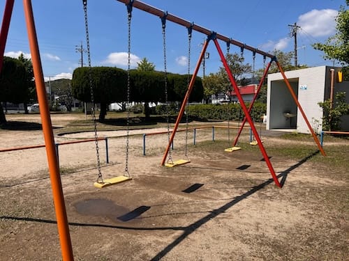 東浜公園 ブランコ