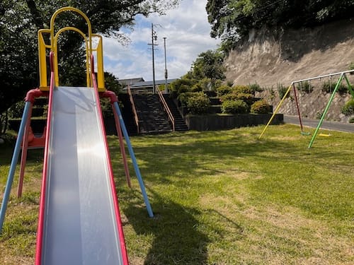 鹿島児童遊び場　すべり台