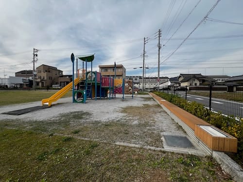 港町東公園 園内