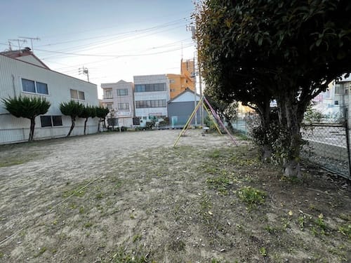 三谷駅前チビッコ広場　円何