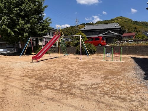 王子チビッコ広場　遊具