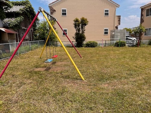 竹谷町元町児童遊園地 ブランコ