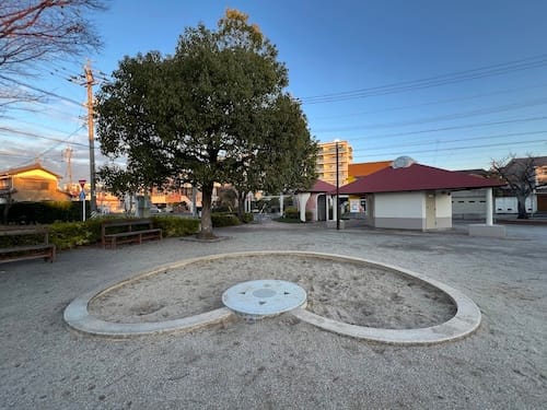 八百富公園　砂場から