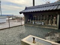 掃鏡庵（五井観音堂）　境内から市民病院