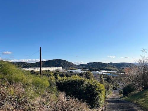 橘丘里山公園　オティックス幡豆 蒲郡工場方面