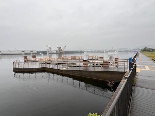 蒲郡ポンツーン（浮桟橋）