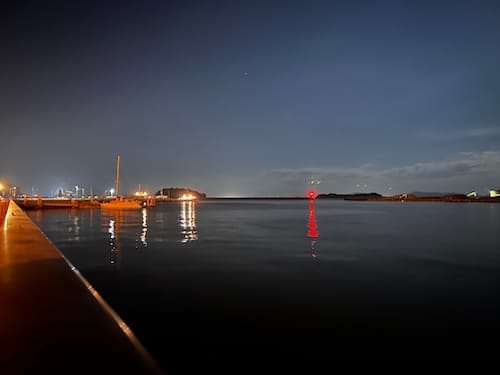 竹島埠頭緑地　夜の竹島方面