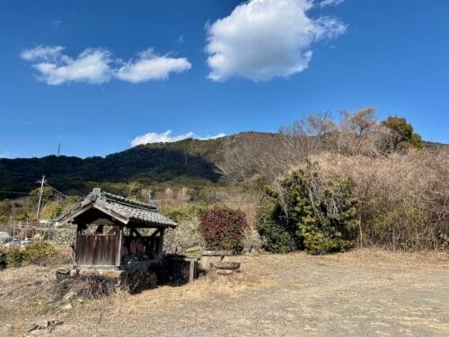 五井の地蔵堂・東を向くお地蔵様と西方浄土の教え