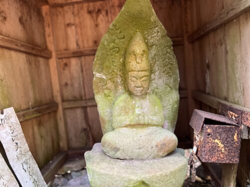 灰野峠と馬頭観音：御油宿へと続く祈りと賑わいの道